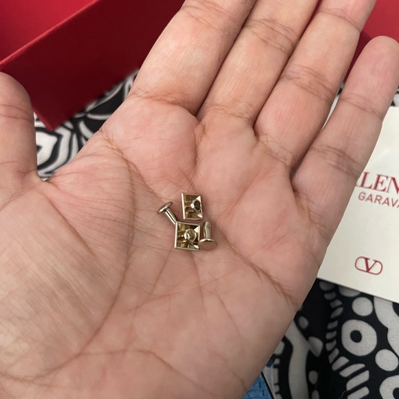 BNWT Valentino Rock stud wallet in 097 Denim. - Picture 15 of 16